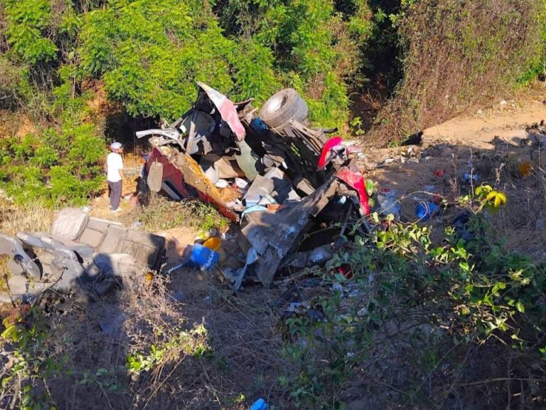 HIỆN TRƯỜNG TAI NẠN NGHIÊM TRỌNG TẠI KHU VỰC BÀU TRẮNG (BÌNH THUẬN)